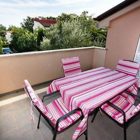 Premium Apartment Near Center And Beach With Parking Krk Town Eksteriør billede